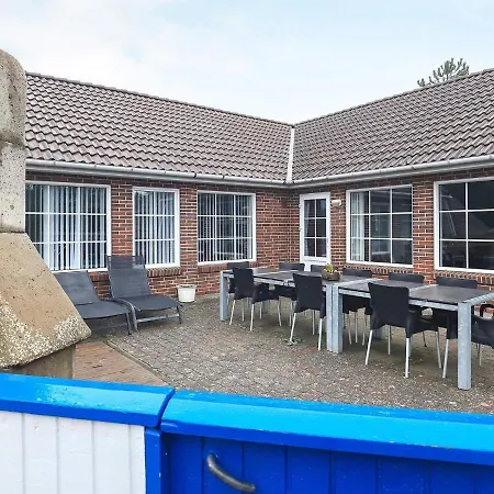 10 Person Holiday Home In Bl Vand بيت للعطل